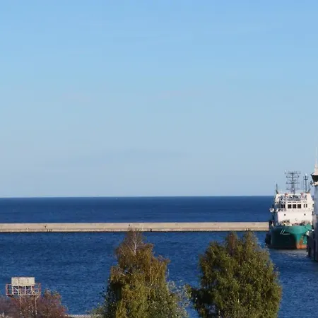 Noclegwgdyni24 Апартаменты *